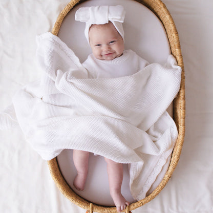 Scallop Edge Baby Blanket - White